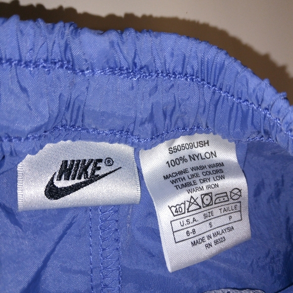 Nike women's size S jogging pants - Picture 2 of 4